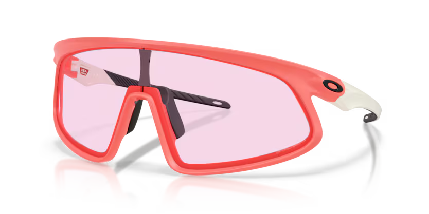 Oakley Rslv
