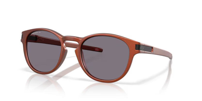 Oakley Latch (a)